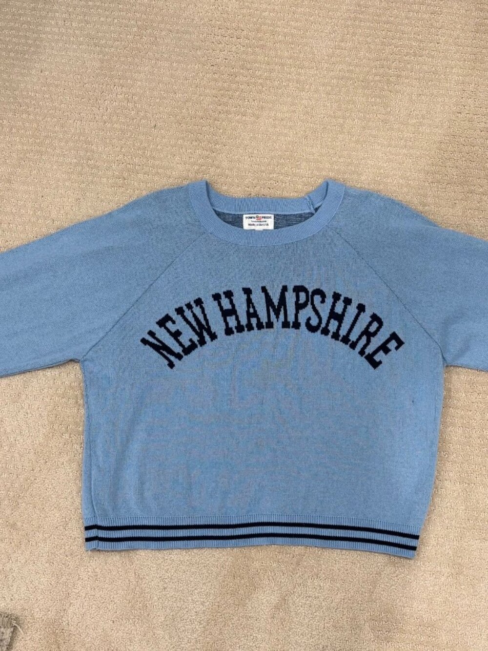Town Pride Womens Raglan Sweater New Hampshire (size Small)